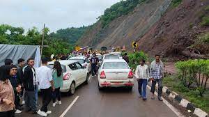 landslide in himachal